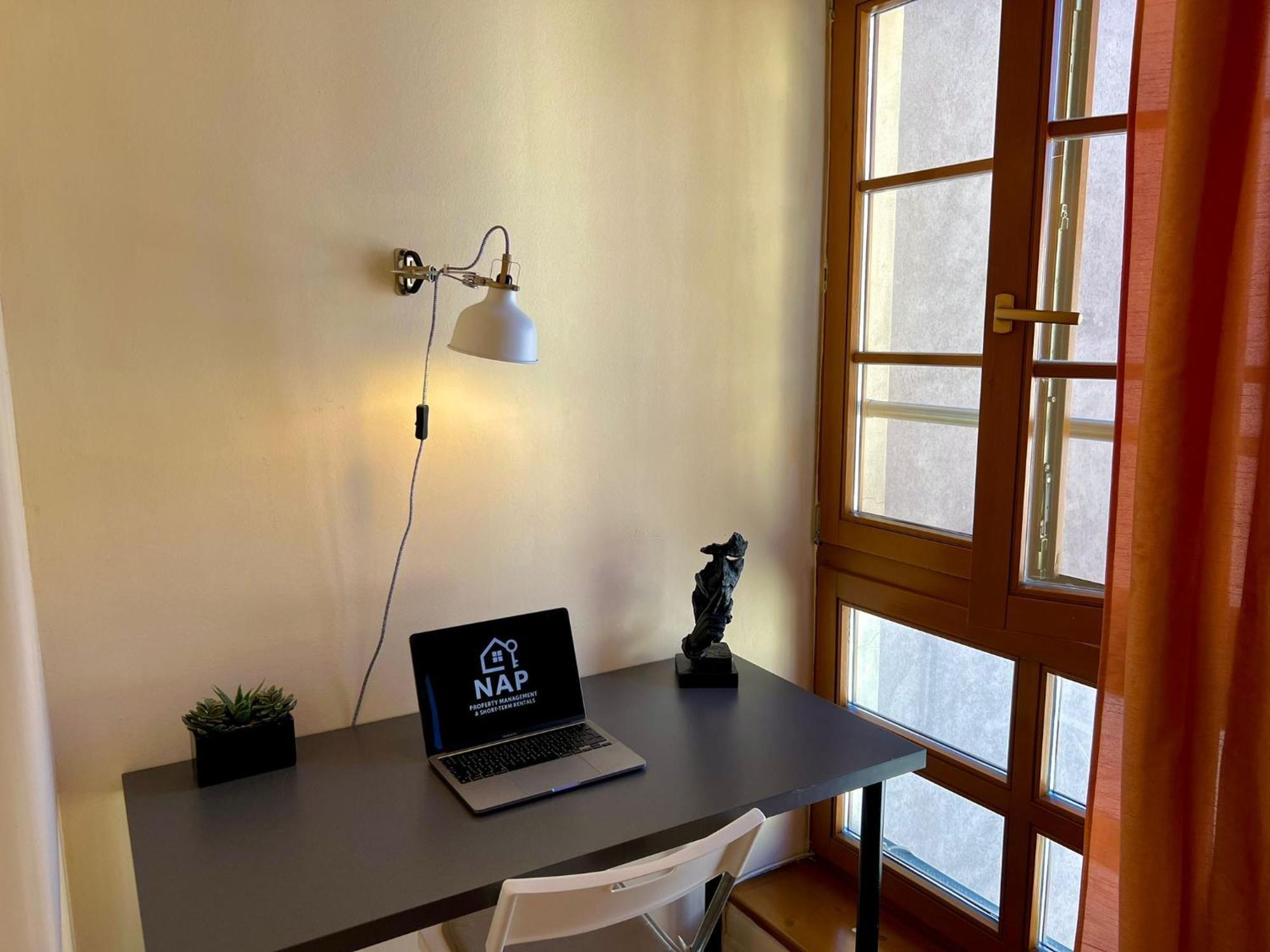 Comfortable 3 Bedroom In The Heart Of Prague